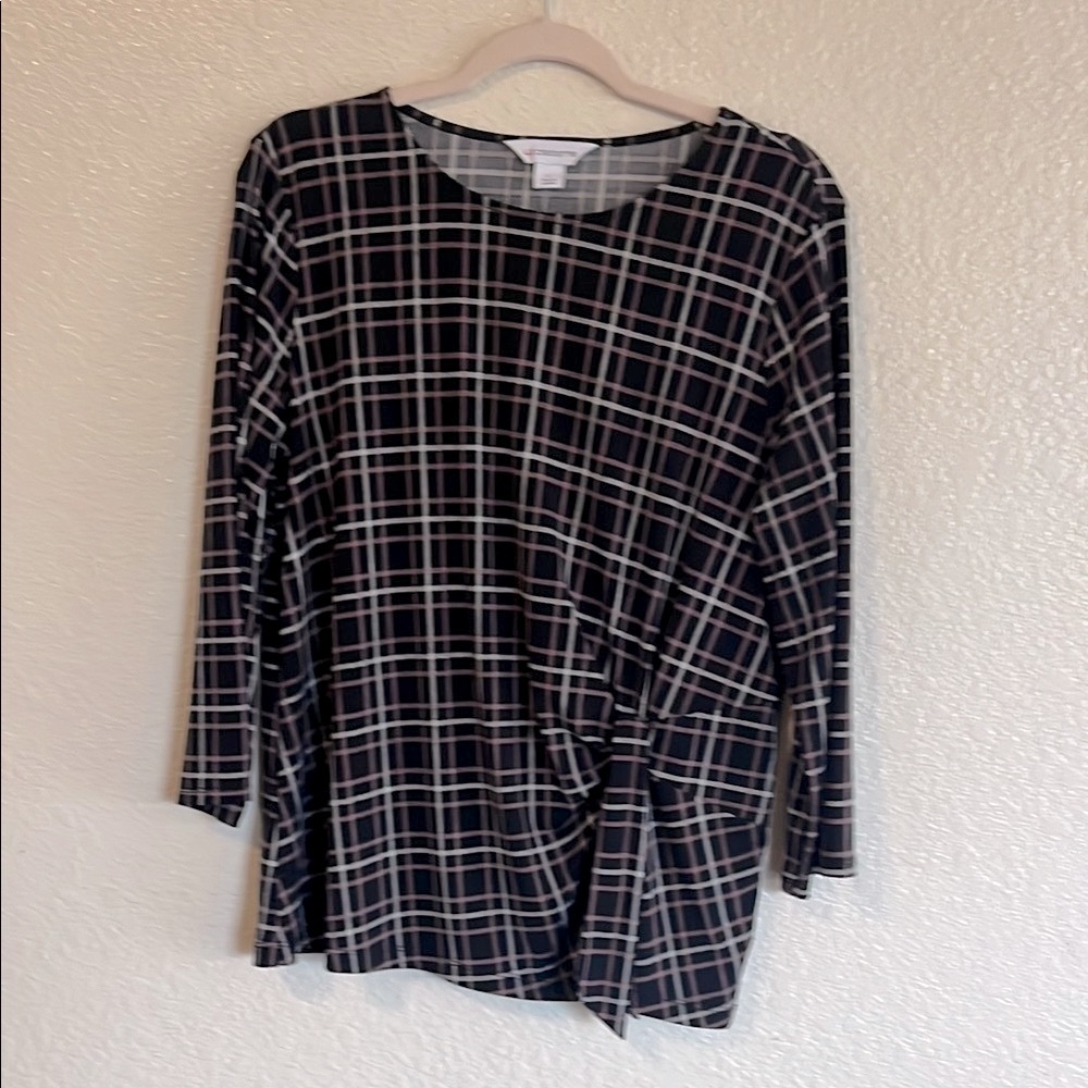 Liz Claiborne Black. Tan and White Asymmetrical 3/4 Sleeve Blouse